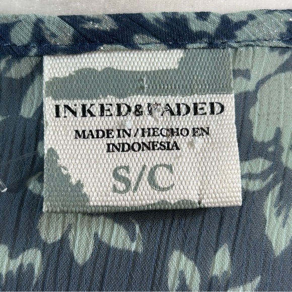 INKED & FADED Sparkly Sleeveless Peplum Sheer Blouse 39 - Picture 4 of 12